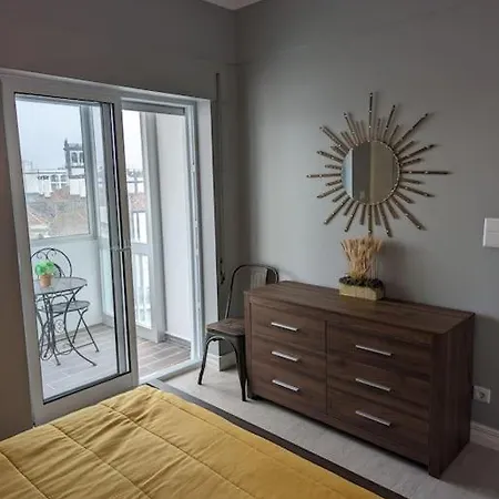 Apartment Oceanview 2 Bedroom 5 Adults Pdl Ponta Delgada (Sao Miguel)