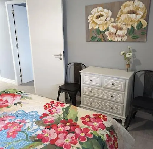Oceanview 2 Bedroom 5 Adults Pdl 아파트 Ponta Delgada